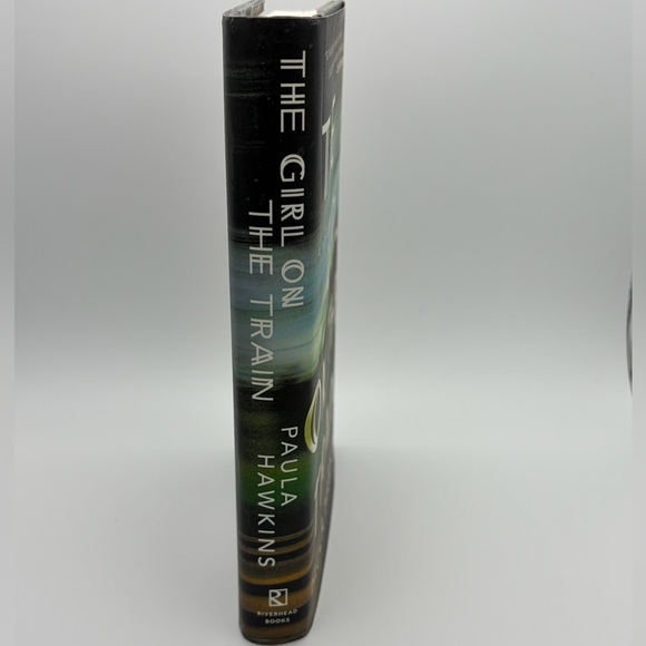 The Girl on the Train by Paula Hawkins - Hardcover - Picture 2 of 3